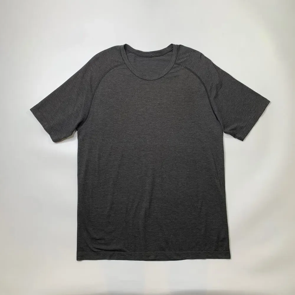 Lululemon Shirt Men L Large Grizzly Grey Metal Vent Tech Short Sleeve Running